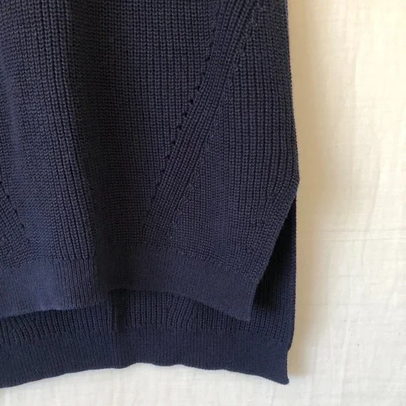 UNIQLO Size 12/14 M/L Navy Cotton Knitted Sleeveless Vest Winter Basic Neutral - Picture 4 of 9